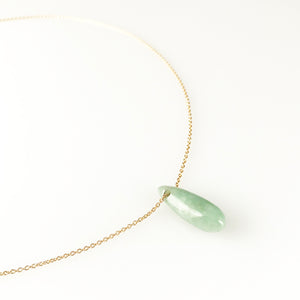 'Gem Amour'- Gold necklace with 'Tear drop' jade pendant