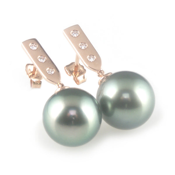 'Pearl Wonder' - rose gold bar earrings with black/peacock tahitian pearls and diamonds