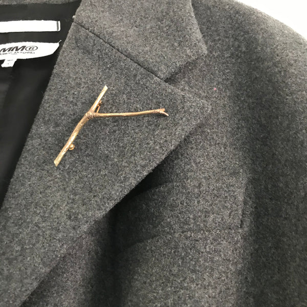 'Wearing Nature' - Rose gold Twig brooch
