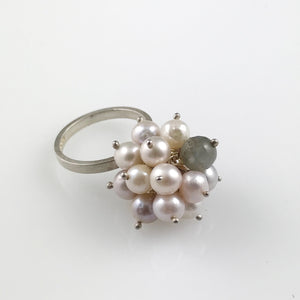 'Pearl Wonder' - pinky pearl cluster silver ring with labradorite