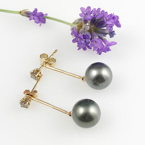 "Pearl Wonder' - Rose gold earrings with brown diamond and detachable black tahitian pearl drops