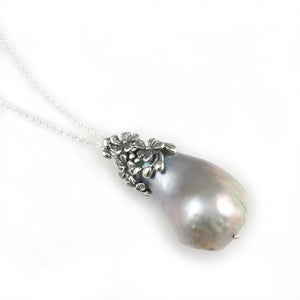 'Pearl Wonder' - Silver cluster flowers and baroque pearl necklace