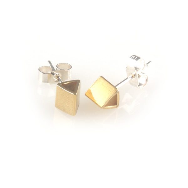 Gold plated silver triangle shape ear stud