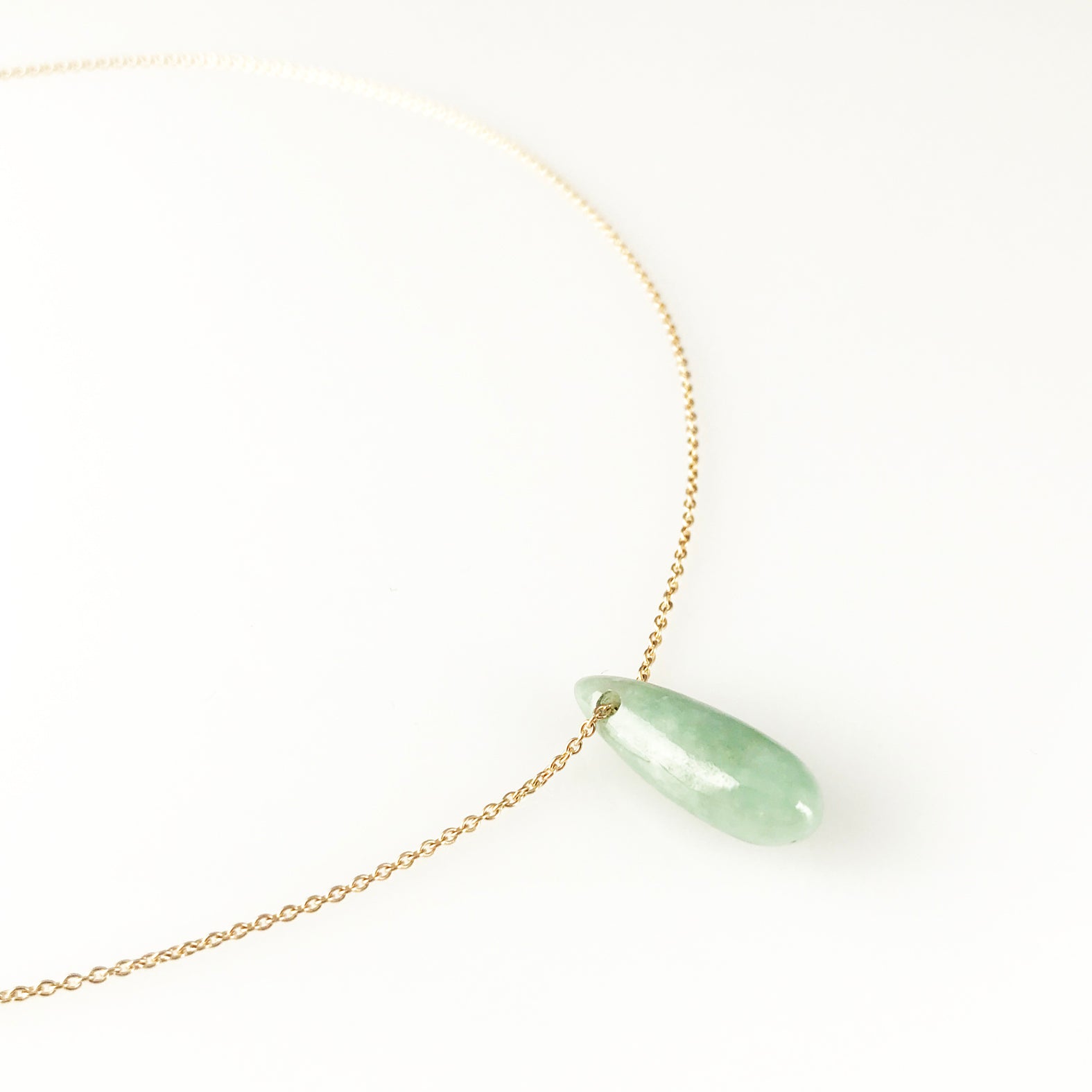 'Gem Amour'- Gold necklace with 'Tear drop' jade pendant
