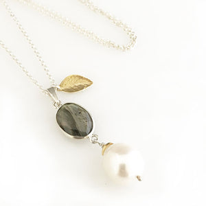 'Pearl Wonder' - labradorite with pearl necklace with gold leaf