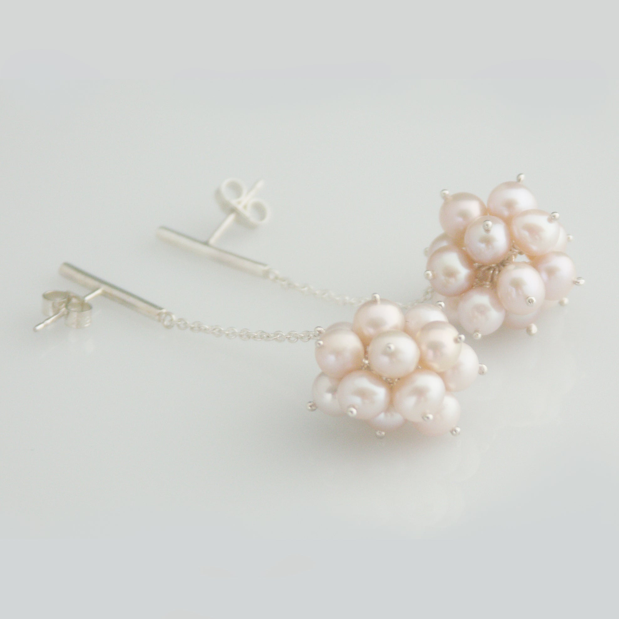 'Pearl Wonder' - pinky pearl cluster earrings