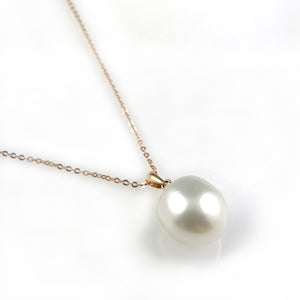 'Pearl Wonder' - 18ct rose gold chain with south sea pearl